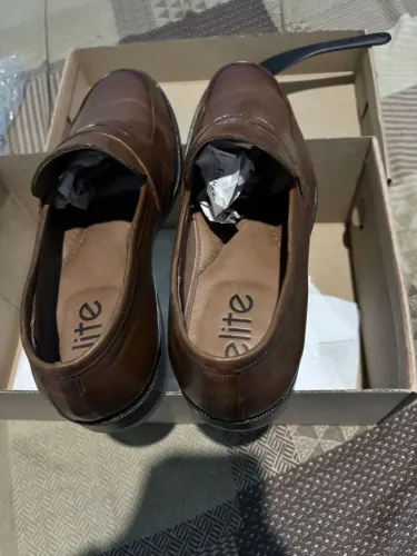 Sapato Loafer masculino.
