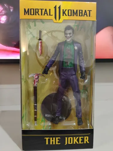 CORINGA / THE JOKER MCFARLANE MORTAL KOMBAT