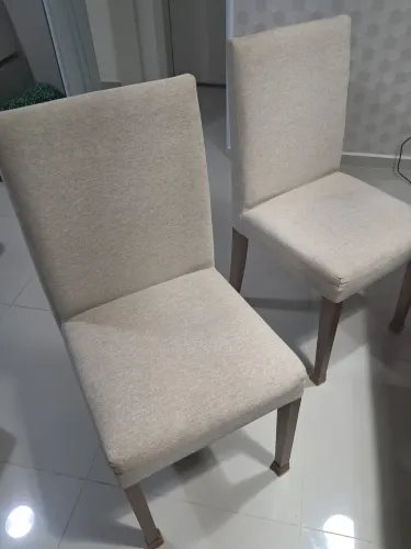 Cadeiras estofadas