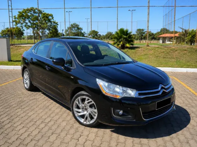 Citroen C4 Lounge Exclusive 1.6 Turbo Flex Aut. 2015