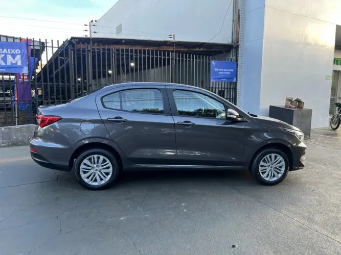 Fiat Cronos Drive 1.3 8V Flex 2025