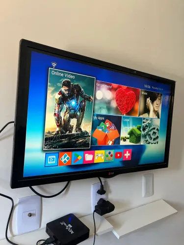 Tv LG 32 polegadas com acessório Smart