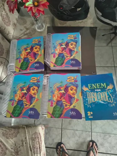 Kit livros SAS 2° ano do ensino médio EM OTIMO ESTADO.