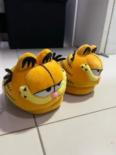 Pantufa Garfield - 33/34
