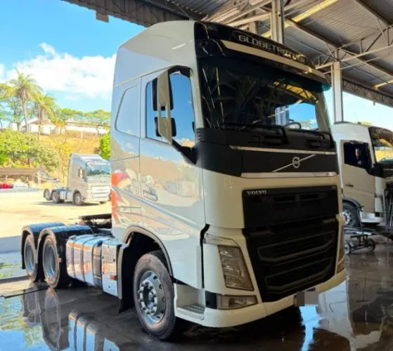 Volvo FH 460 6X2T Globetrotter 2021