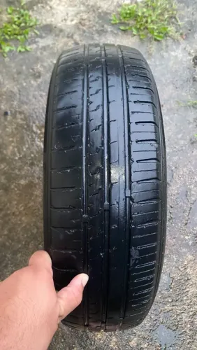 Pneu 165/70 r14