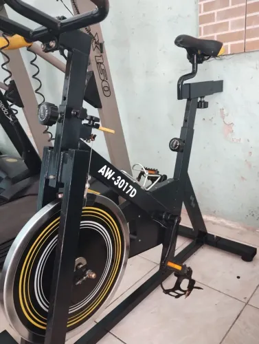 Spinning profissional 18kg (entrego)