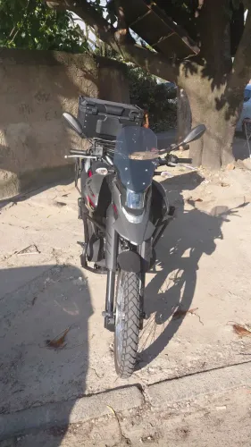 Lander com 1.400 km