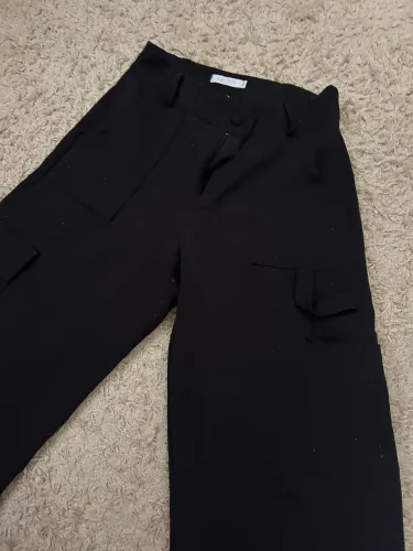 Calça pantalona preta