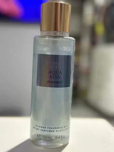 Victoria?s Secret Aqua Kiss Shimmer - Original