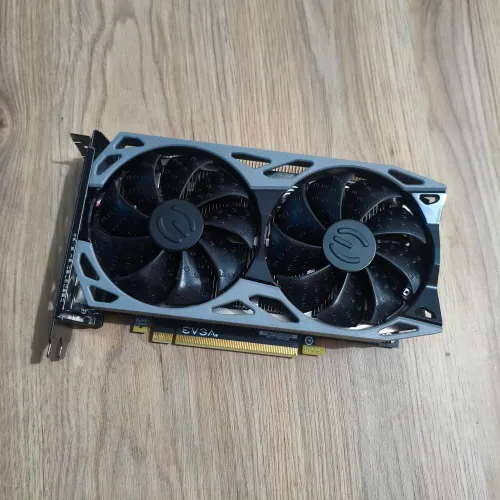 Placa de vídeo GTX 1660 Super