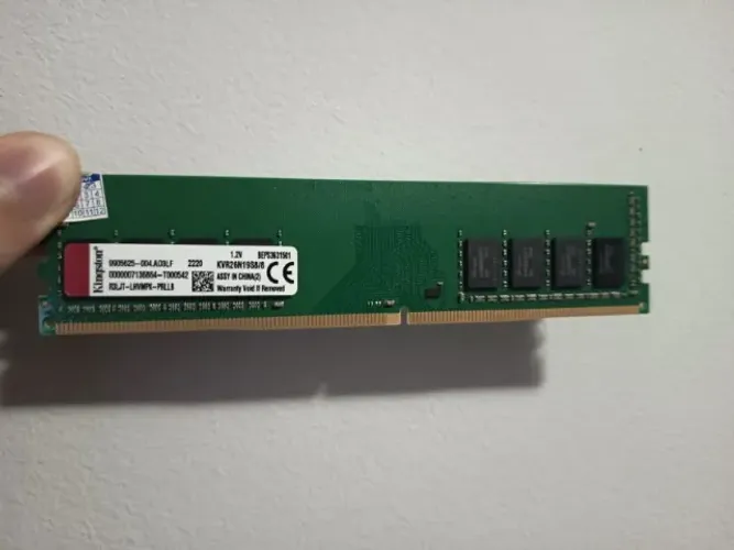8GB RAM ddr4 - Kingston 