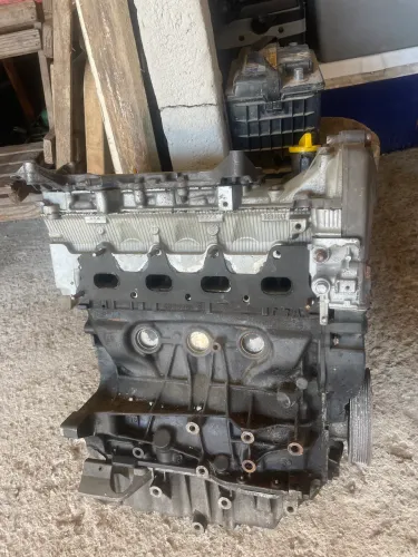 Motor parcial megane 2.0 16v