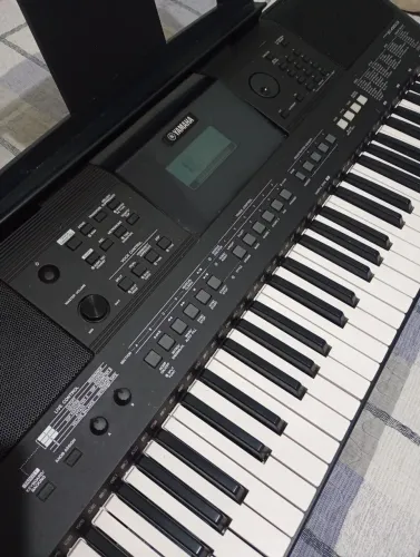 Yamaha Psr e-463