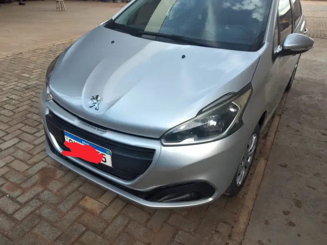 Peugeot 208 Active 1.2 Flex 12V 5P Mec. 2018