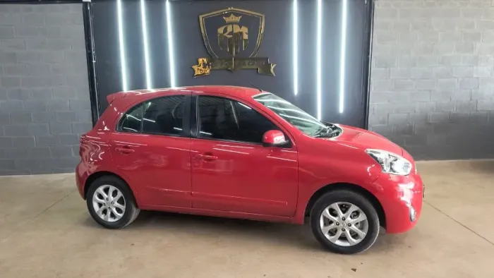 Nissan March SV 1.0 12V Flex 5P 2016