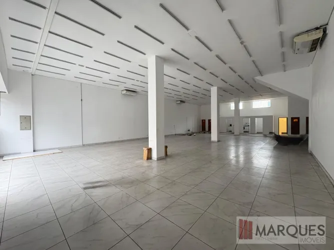 Salão Comercial / Locação / Jd Vila Galvão - 330m²