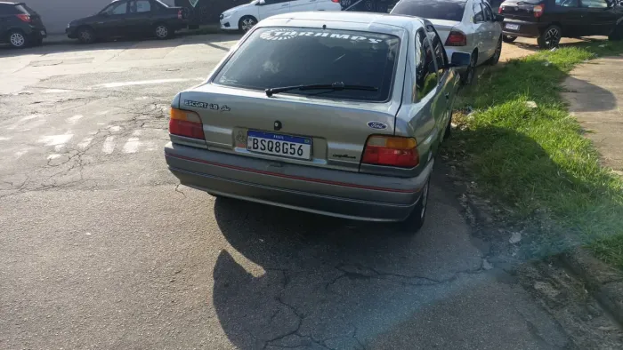 Ford Escort Ghia 1.8i / 1.8 / 1.6 (álcool) 2022