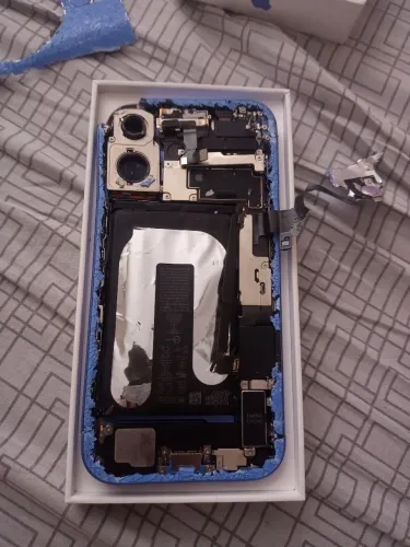CARCAÇA IPHONE 16