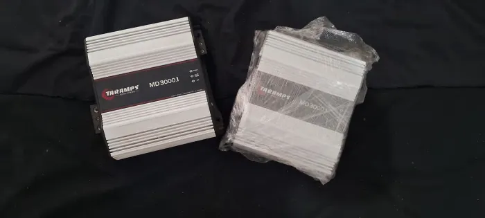 ? POTÊNCIA BRUTA! PAR DE AMPLIFICADORES TARAMPS MD 3000.1 (4 OHMS)! ?