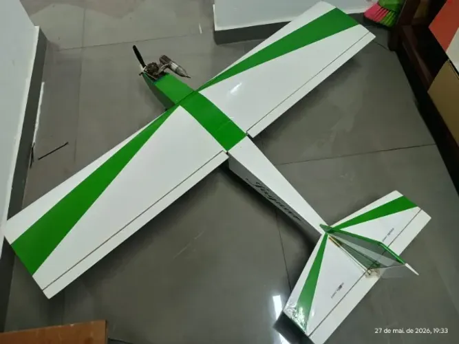 Aeromodelo Jaguar