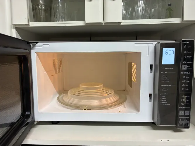 MICROONDAS BRASTEMP