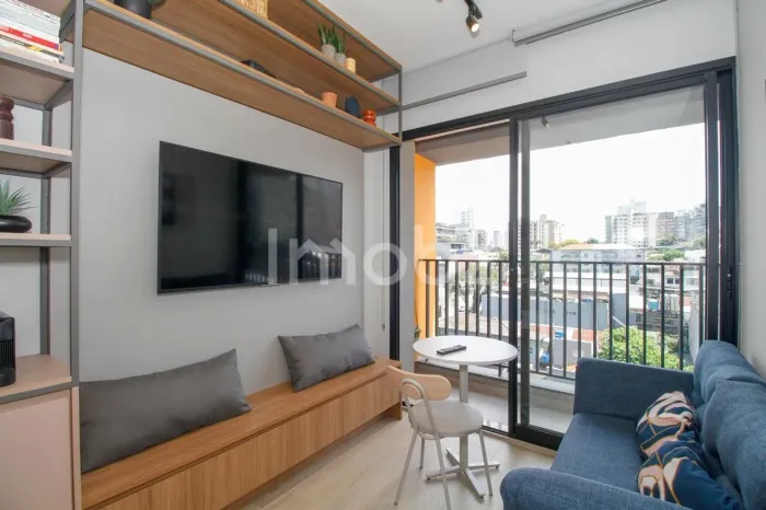 Apartamento à venda na Rua Fradique Coutinho, 1158 - Vila Madalena - São Paulo - SP