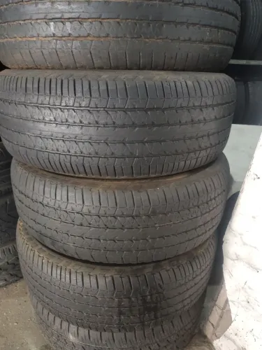 Pneus muito bons para sua caminhonete hailuk ranger aro 18 tbm tenho aro17 valor 150 reai