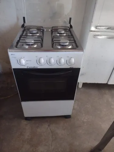 Fogão 4 bocas R$ 240 reais Funcionando perfeitamente