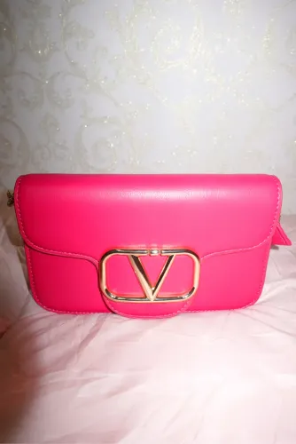 Bolsa inspiração Valentino rosa