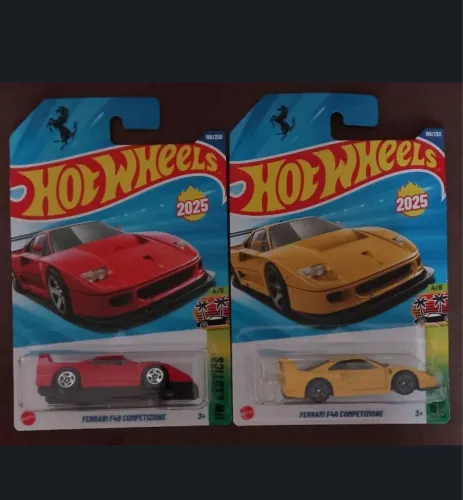 2 FERRARI HOT WHEELS F40 COMPETIZIONE
