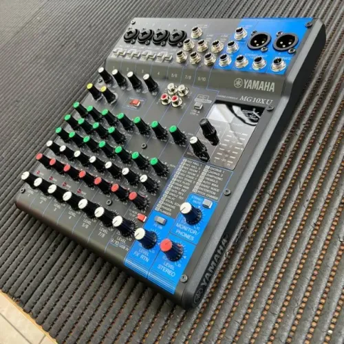 Mesa De Som Console 10 Canais Usb Efx Yamaha MG10XU