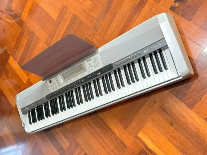 Piano Digital Privia PX 410R (usado) 10x s/ juros crédito