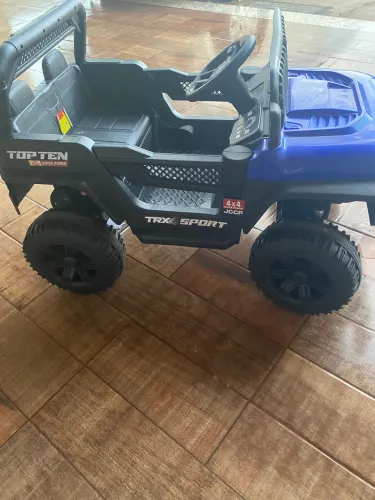 Jipe Elétrico Infantil