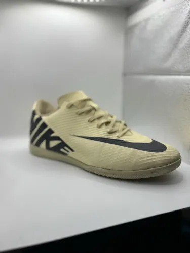 Chuteira futsal