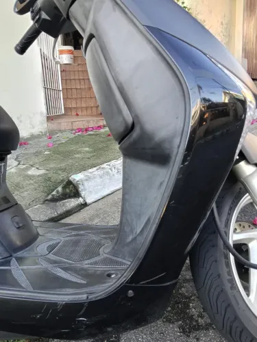 Honda leade