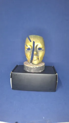 Escultura de bronze Tonny