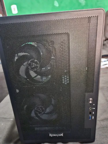 Gabinete gamer redragon