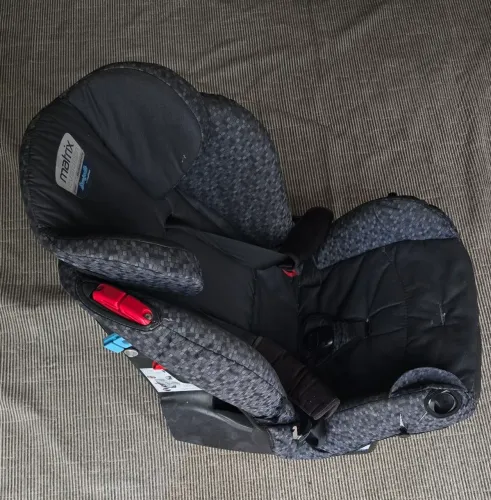 CADEIRA DE BEBÊ PARA VEÍCULO