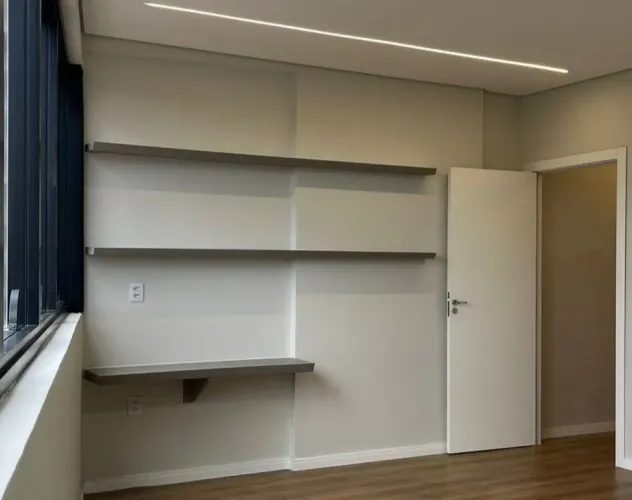 Sala para alugar no Jardim Karaíba em Uberlândia/MG