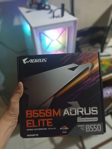 Placa mãe B550 Aorus elite