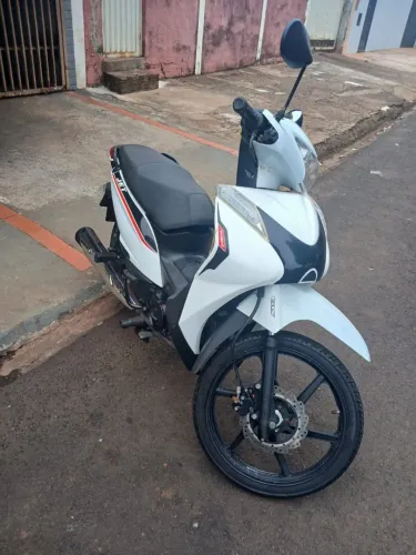 Vendo Moto Shineray Jet 125
