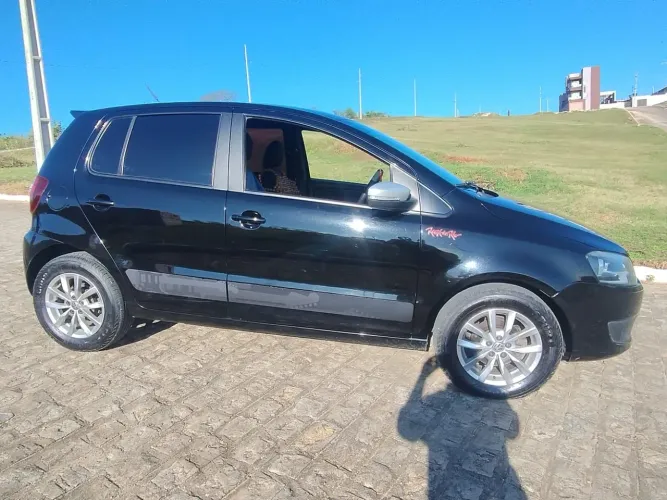 Volkswagen Fox Rock IN RIO 1.6 MI Total Flex 8V 5P 2014