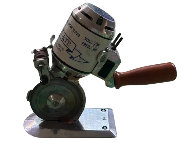 Cortador de Tecido Elétrico Bivolt 220 Volt