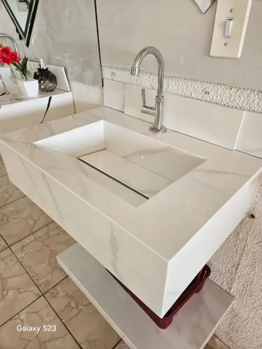 Pia de banheiro a pronta entrega feitas em porcelanato