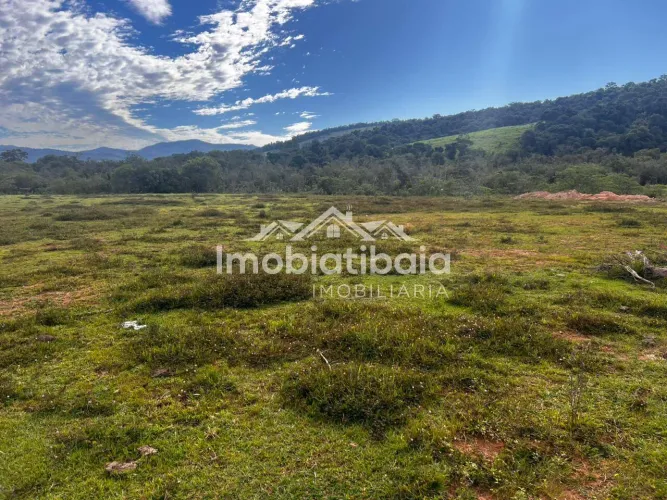 Área de frente para a Rodovia Dom Pedro I - Zoneamento EE - 58.000 m²