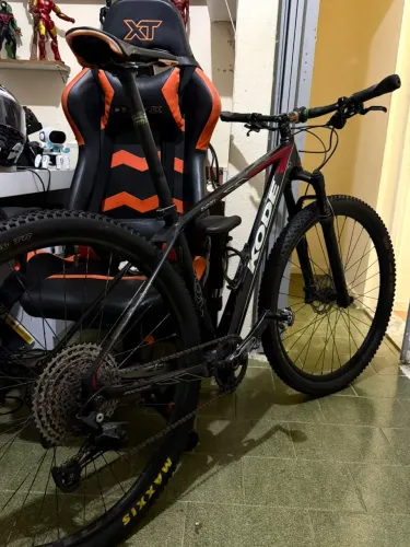 Bike 100% fibra de carbono