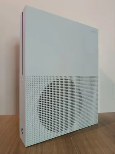 Xbox One S, com battlefield 1 e 5, 1tb 