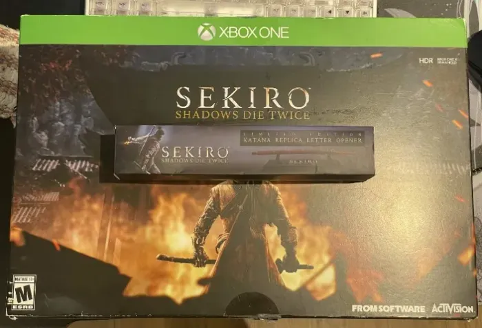 Sekiro Shadows Die Twice Collectors Colecionador Edition + Mini Katana Exclusiva Xbox One