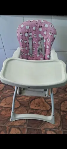 Cadeirinha de refeição